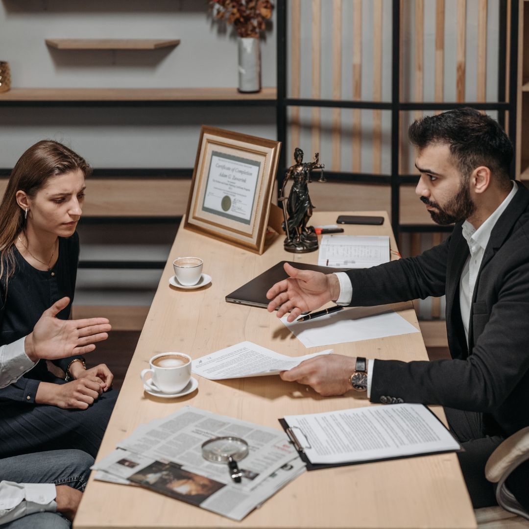 A lawyer meeting with client